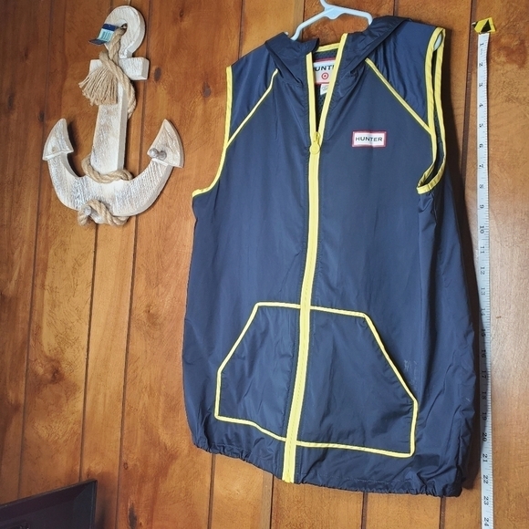 Hunter x Target rain vest - Picture 6 of 10
